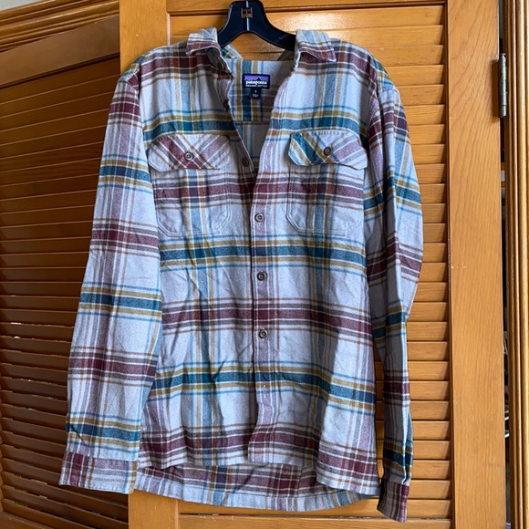 Patagonia Other - Patagonia Men’s Small Flannel
